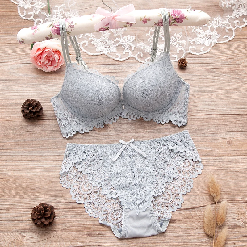 Ladies Wire Free Sexy Women Underwear Bra Set Lace Embroidery Brassiere Thick Cup Push Up Lingerie Bra and Panties Sets
Ladies Wire Free Sexy Women Underwear Bra Set Lace Embroidery Brassiere Thick Cup Push Up Lingerie Bra and Panties Sets