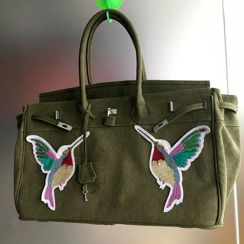 BIG 17.7inch Design Luxury Bolsa Feminina High Capacity Canvas HandBag Lock Hasp Embroidery Bird Designer Handbag Messenger Bags
BIG 17.7inch Design Luxury Bolsa Feminina High Capacity Canvas HandBag Lock Hasp Embroidery Bird Designer Handbag Messenger Bags
