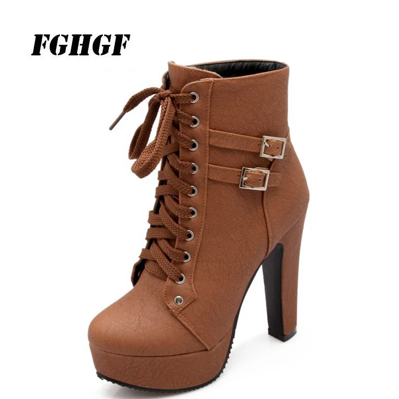 35 - large size 50 Autumn and winter boots for women High-heeled Martin boots for women Female short boots Leisure female boot
35 - large size 50 Autumn and winter boots for women High-heeled Martin boots for women Female short boots Leisure female boot