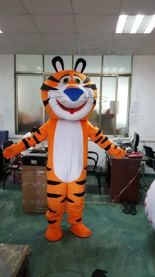 The Tiger Mascot Costume Yellow King Tiger many clothes Bear Mascot Costume Animal Cartoon Fancy Dress Adult Size Free Shipping
The Tiger Mascot Costume Yellow King Tiger many clothes Bear Mascot Costume Animal Cartoon Fancy Dress Adult Size Free Shipping