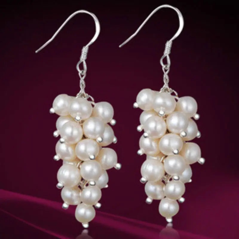Freshwater Grey Pearl Cluster Grape Dangle Earrings Sterling Silver Hook AAA++++++Free shipping
Freshwater Grey Pearl Cluster Grape Dangle Earrings Sterling Silver Hook AAA++++++Free shipping