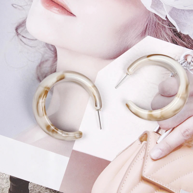 Japanese Korean Style Acrylic C Shape Stud Earrings for Women Girls Green Mottled Round Earrings Simple Fashion Stud Ear Jewelry
Japanese Korean Style Acrylic C Shape Stud Earrings for Women Girls Green Mottled Round Earrings Simple Fashion Stud Ear Jewelry