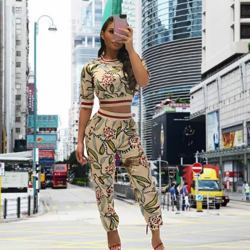 2019 Fashion Women Short Sleeve Tops Floral Print Long Pencil Pants 2 Piece Set Casual Summer Sport Set chandal mujer
2019 Fashion Women Short Sleeve Tops Floral Print Long Pencil Pants 2 Piece Set Casual Summer Sport Set chandal mujer