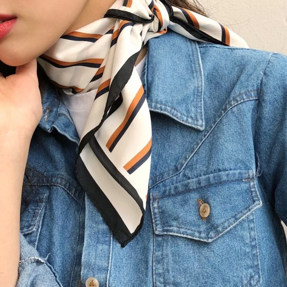70*70cm luxury brand striped twill silk scarf square for women shawl office neck scarves Handkerchief foulard bandana hair scarf
70*70cm luxury brand striped twill silk scarf square for women shawl office neck scarves Handkerchief foulard bandana hair scarf