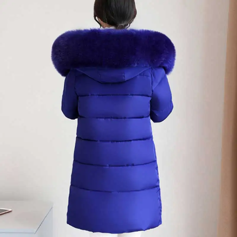 Толстая зимняя куртка с большим меховым воротником для женщин новинка 2018 Украина