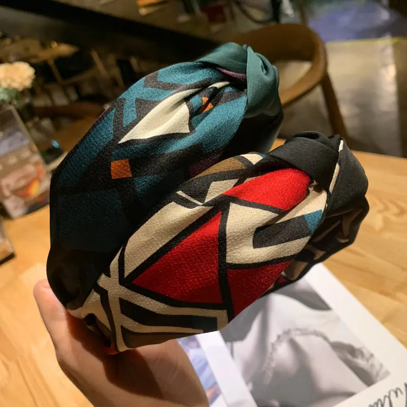 Fashion Style Hairband for Women/Girls Striped Print Hairband Headband 2019 Hot Knot Headwear
Fashion Style Hairband for Women/Girls Striped Print Hairband Headband 2019 Hot Knot Headwear