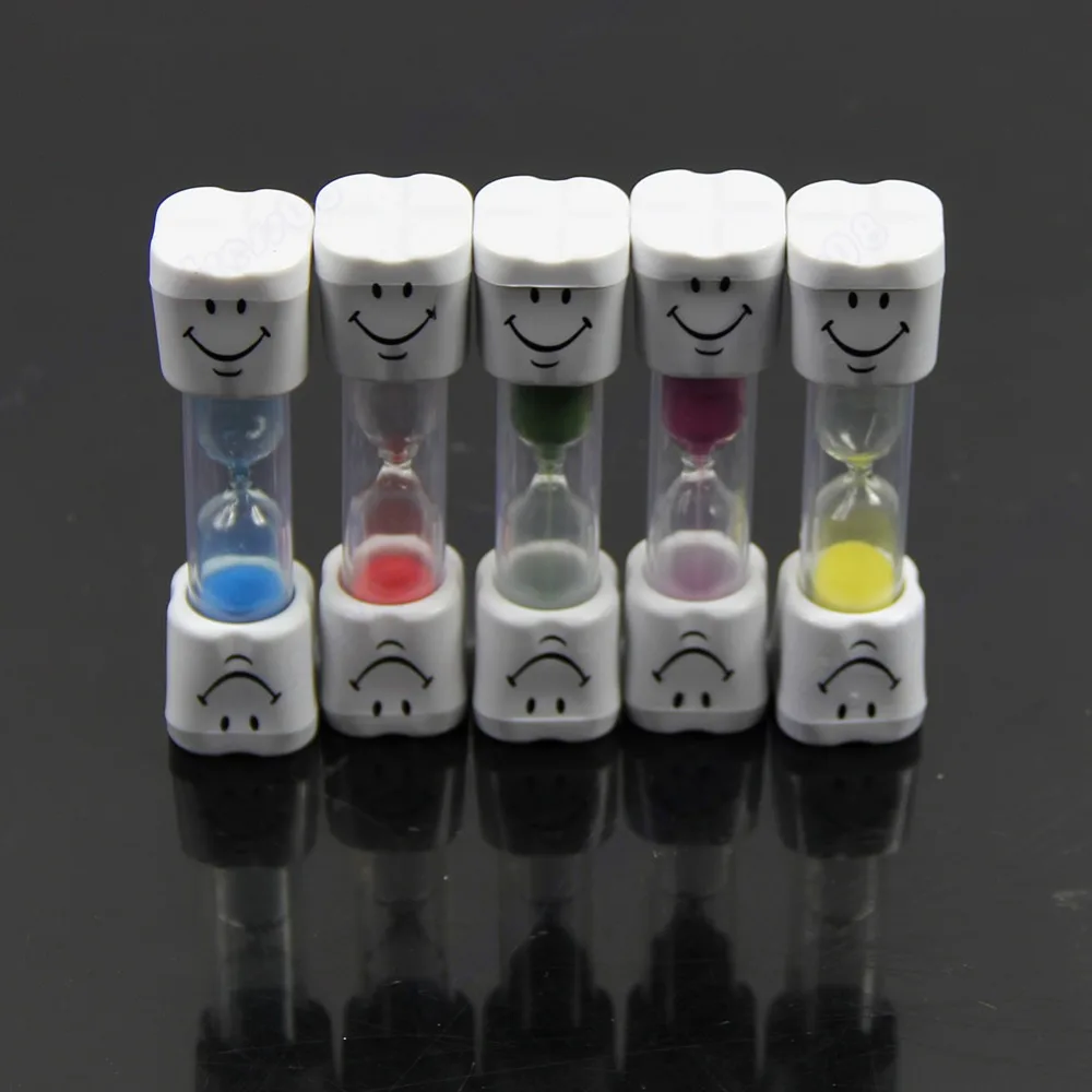 1PC New Mini Smiling Face Sandglass Hourglass Sand Clock Timer 3 Minutes Home Decor good quality
1PC New Mini Smiling Face Sandglass Hourglass Sand Clock Timer 3 Minutes Home Decor good quality