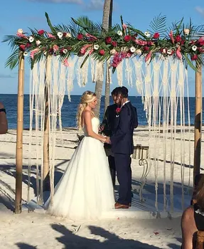 182cm x 213cm Wedding arch/ Bohemian macrame wedding arch/ Wedding backdrop / large macrame wall hanging
182cm x 213cm Wedding arch/ Bohemian macrame wedding arch/ Wedding backdrop / large macrame wall hanging