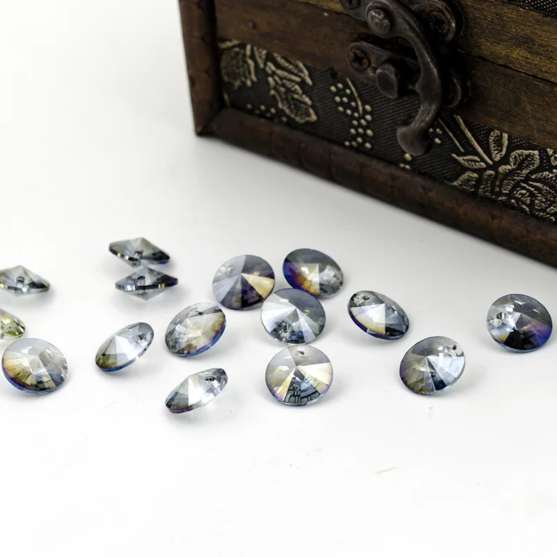 10pcs / lot 12mm Glass Crystal 6428 xilion pendant Bead, Handmade Necklace Bracelet Jewelery Making Material
10pcs / lot 12mm Glass Crystal 6428 xilion pendant Bead, Handmade Necklace Bracelet Jewelery Making Material