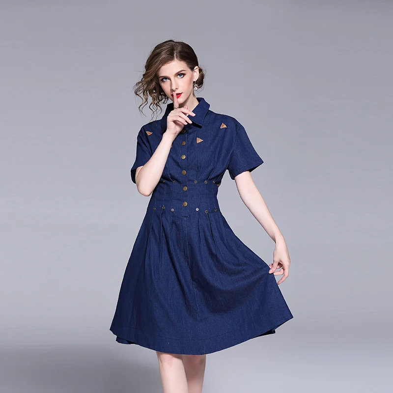 2019 New Denim Dress High waist blur color A line Notched neck lady denim bodycon dress Summer Short Sleeve denim female dress
2019 New Denim Dress High waist blur color A line Notched neck lady denim bodycon dress Summer Short Sleeve denim female dress
