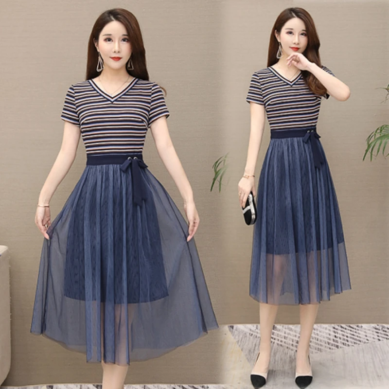 New Striped mesh dress women casual summer V-neck short-sleeved stitching knit mesh dress ladies elegant long tunic dress Female
New Striped mesh dress women casual summer V-neck short-sleeved stitching knit mesh dress ladies elegant long tunic dress Female