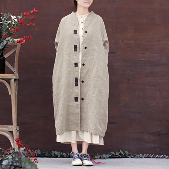 2019 new Three quarter hemp V-neck Placket Color collision Single breasted Profile sense Loose coat Women clothing N183
2019 new Three quarter hemp V-neck Placket Color collision Single breasted Profile sense Loose coat Women clothing N183