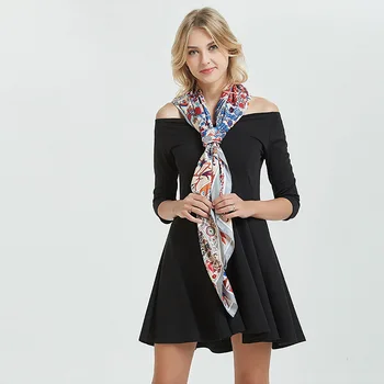 2019 Spring New Scarf Ladies 130cm Twill Silk Super Large Print Middle East Muslim Square Scarfs for Ladies Ponchos and Capes
2019 Spring New Scarf Ladies 130cm Twill Silk Super Large Print Middle East Muslim Square Scarfs for Ladies Ponchos and Capes