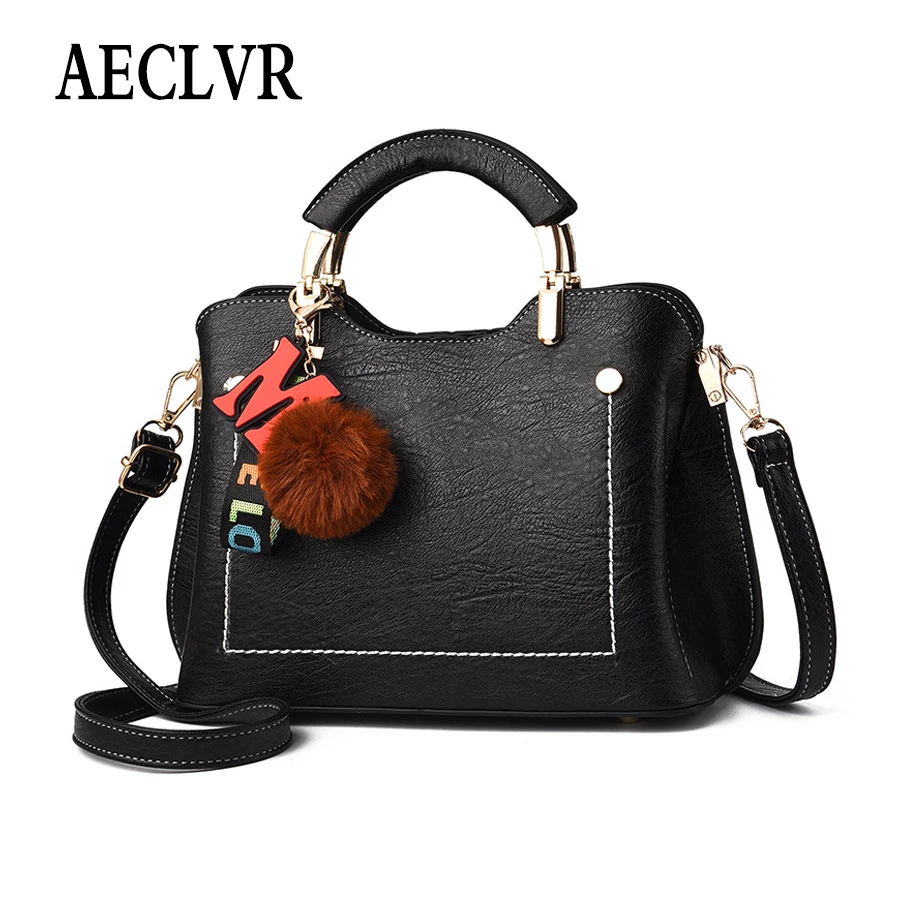 AECLVR Small Capacity Women Bags Hard Handle Handbags For Female Fur Ball Hanging Ladies Crossbody Bags Bolsa Feminina
AECLVR Small Capacity Women Bags Hard Handle Handbags For Female Fur Ball Hanging Ladies Crossbody Bags Bolsa Feminina