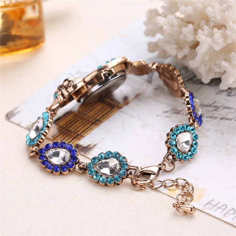 4305649541_1556917819