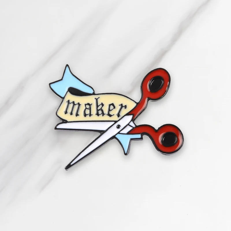 DIY Handmade Enamel Brooches Cartoon scissors Button Pins for clothes bag Badge Simple Maker Jewelry Gift for friends kids
DIY Handmade Enamel Brooches Cartoon scissors Button Pins for clothes bag Badge Simple Maker Jewelry Gift for friends kids