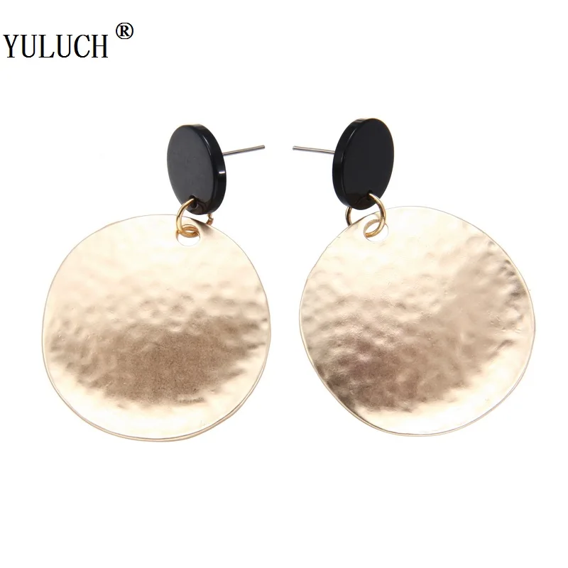 YULUCH 2018 New Design Metal Stud Earrings Round Shape Earrings Bohemia Style For Fashion Jewelry For Woman Ladies
YULUCH 2018 New Design Metal Stud Earrings Round Shape Earrings Bohemia Style For Fashion Jewelry For Woman Ladies