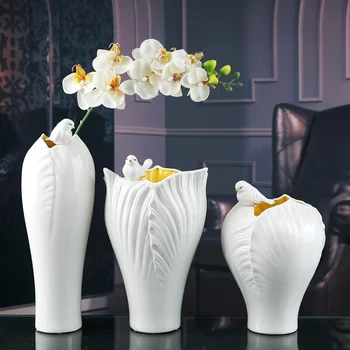 white ceramic creative magpie birds flowers vase pot home decor crafts room wedding decorations handicraft porcelain figurines
white ceramic creative magpie birds flowers vase pot home decor crafts room wedding decorations handicraft porcelain figurines