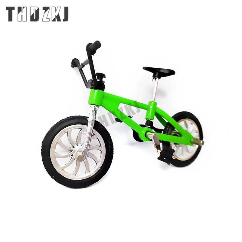 2PC RC Tracked 1:10 Decorative Accessories Mini Mountain Bike Model Toy Axial SCX10 Tiangong CC01 RC4WD D90 D110 TF2 RC Car
2PC RC Tracked 1:10 Decorative Accessories Mini Mountain Bike Model Toy Axial SCX10 Tiangong CC01 RC4WD D90 D110 TF2 RC Car