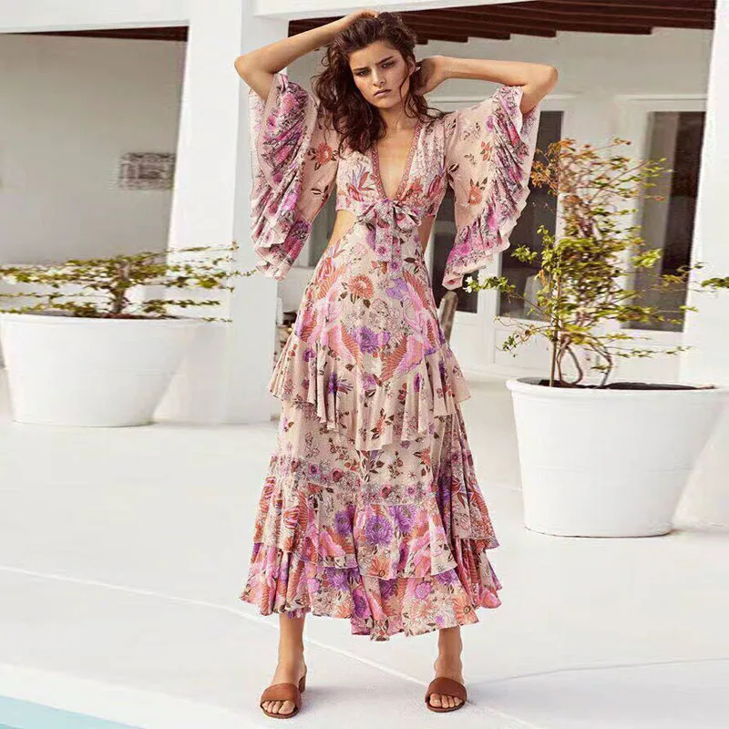 Maxi Long Dress Bohemian Floral Print 2019 New Spring Women Sexy Dress Beach Holiday Deep v-neck Vacation Fashion Clothing
Maxi Long Dress Bohemian Floral Print 2019 New Spring Women Sexy Dress Beach Holiday Deep v-neck Vacation Fashion Clothing