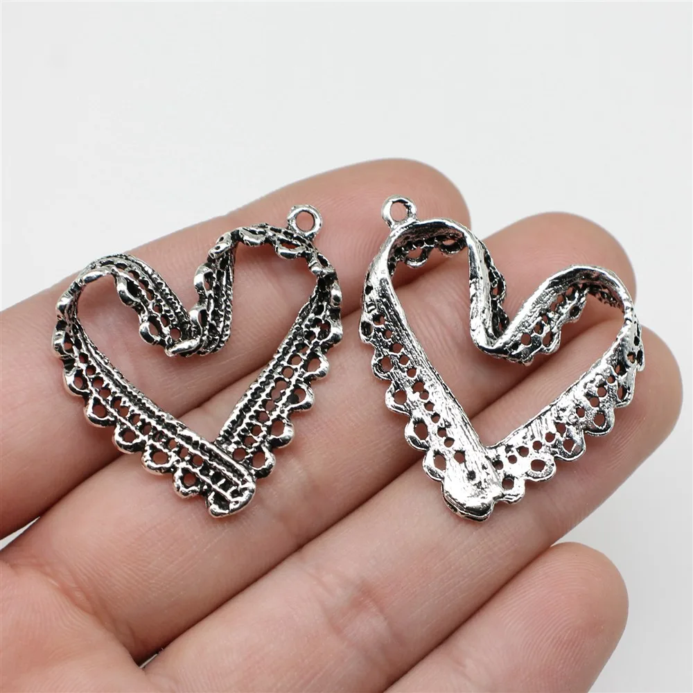 4pcs Charm Heart 2 Colors Vintage Heart Charms Pendant For Jewelry Making Antique Silver Antique Bronze Heart Charms 31x32mm
4pcs Charm Heart 2 Colors Vintage Heart Charms Pendant For Jewelry Making Antique Silver Antique Bronze Heart Charms 31x32mm
