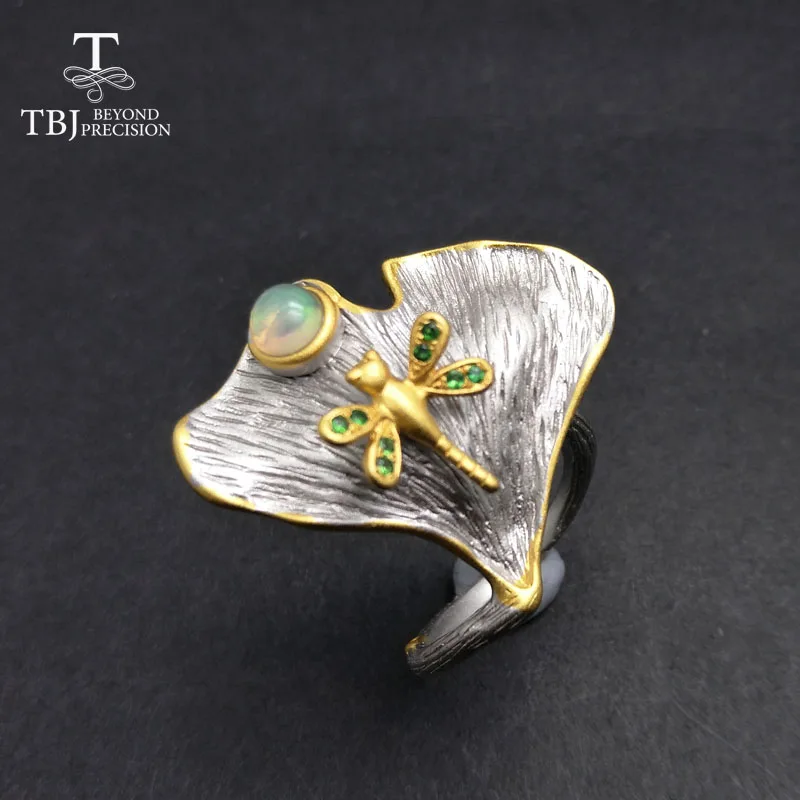 TBJ,100% natural colorful ethiopian opal and tsavorite gemstone vintage ring in 925 sterling silver grey and yellow gold color
TBJ,100% natural colorful ethiopian opal and tsavorite gemstone vintage ring in 925 sterling silver grey and yellow gold color