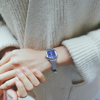 stainless mesh Small dial stainless Square women watches Korean version casual quartz woman clock ladies retro wristwatches
stainless mesh Small dial stainless Square women watches Korean version casual quartz woman clock ladies retro wristwatches