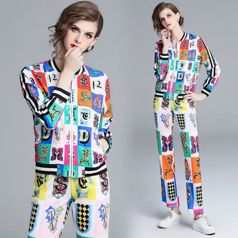 2019 Spring Summer Fall Runway 2 Piece Womens Sets Retro Vintage Print Zippered Long Sleeve Top Coats Jackets Pant Suits Outfits
2019 Spring Summer Fall Runway 2 Piece Womens Sets Retro Vintage Print Zippered Long Sleeve Top Coats Jackets Pant Suits Outfits
