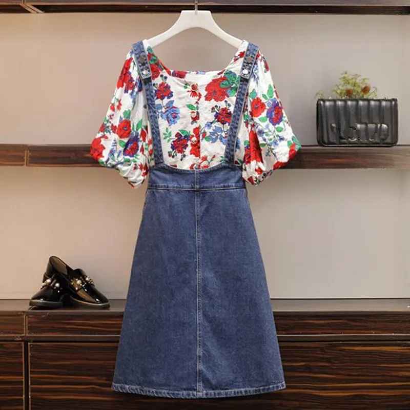 2019 Summer 2 Piece Set Women Plus Size Fashion Floral Print Slim Blouse+Denim Suspender Skirt Jeans skirts Suits 
2019 Summer 2 Piece Set Women Plus Size Fashion Floral Print Slim Blouse+Denim Suspender Skirt Jeans skirts Suits