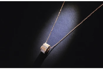 2019 Fashion Cylindrical white shell pendant necklace chocker necklaces for women zirconia jewelry love gift
2019 Fashion Cylindrical white shell pendant necklace chocker necklaces for women zirconia jewelry love gift