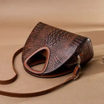 Alligator Women Shoulder Bag Genuine Leather Handbag Crocodile Large Capactiy Lady Messenger Crossbody Purse Big
Alligator Women Shoulder Bag Genuine Leather Handbag Crocodile Large Capactiy Lady Messenger Crossbody Purse Big