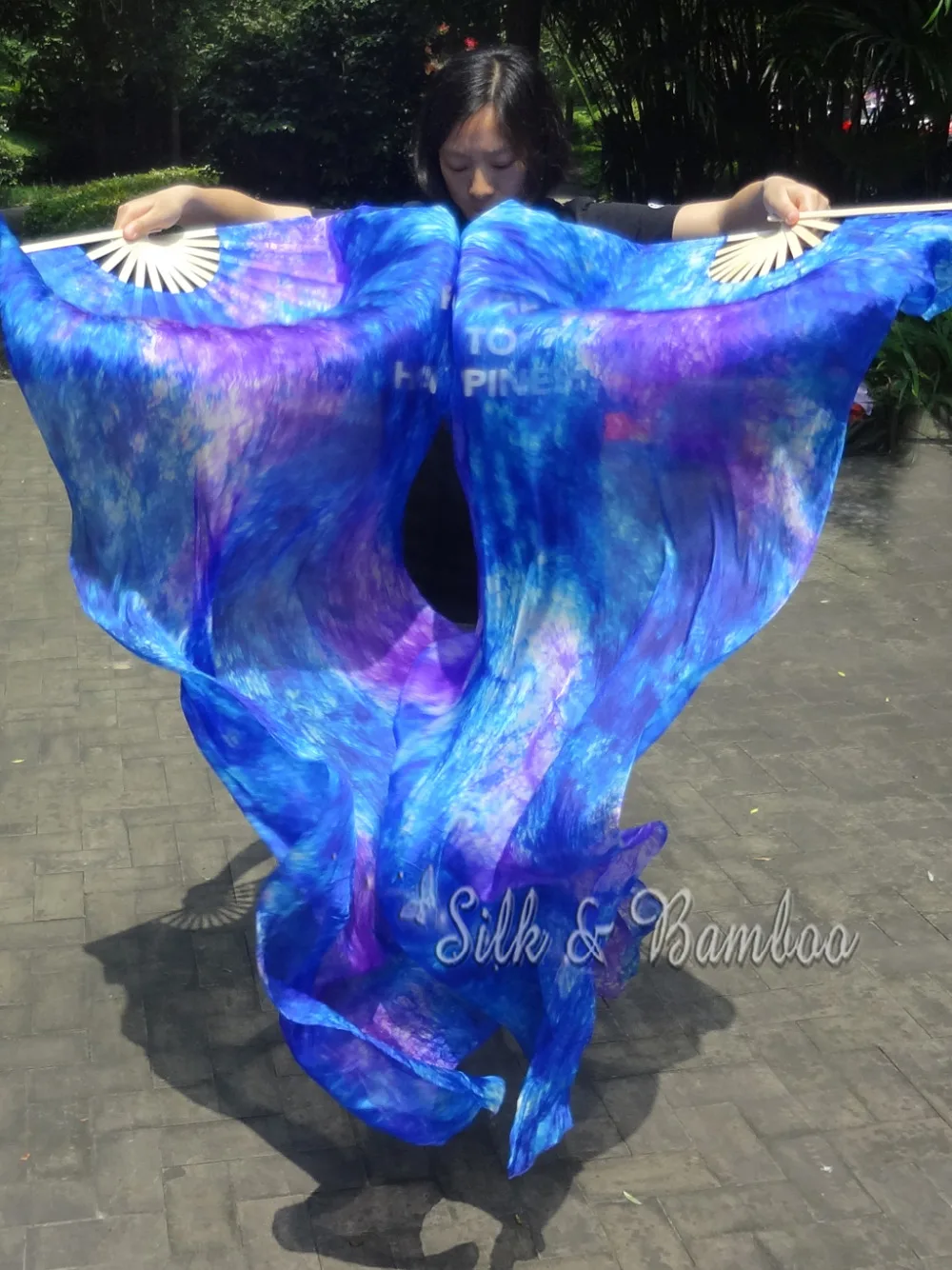 Tie-dye Deep Forest, 1pc right+1 pc left 1.5m*0.9m(59"*35") tie-dye belly dance silk fan veil, real flowy silk!
Tie-dye Deep Forest, 1pc right+1 pc left 1.5m*0.9m(59"*35") tie-dye belly dance silk fan veil, real flowy silk!