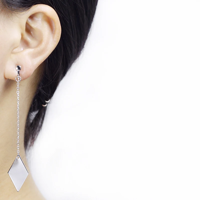 Trendy Geometry Earrings No Pierced Minimalist Metal Long Clip Earring Without Piercing Gold Color Women Earring Jewelry CE015
Trendy Geometry Earrings No Pierced Minimalist Metal Long Clip Earring Without Piercing Gold Color Women Earring Jewelry CE015
