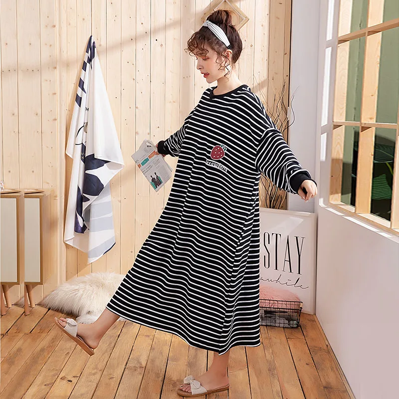 Fashion Night dress Plus Size Women Long Sleep Skirts Striped Knitted Cotton Nightwear 2019 Spring New Home Dress Clothing
Fashion Night dress Plus Size Women Long Sleep Skirts Striped Knitted Cotton Nightwear 2019 Spring New Home Dress Clothing