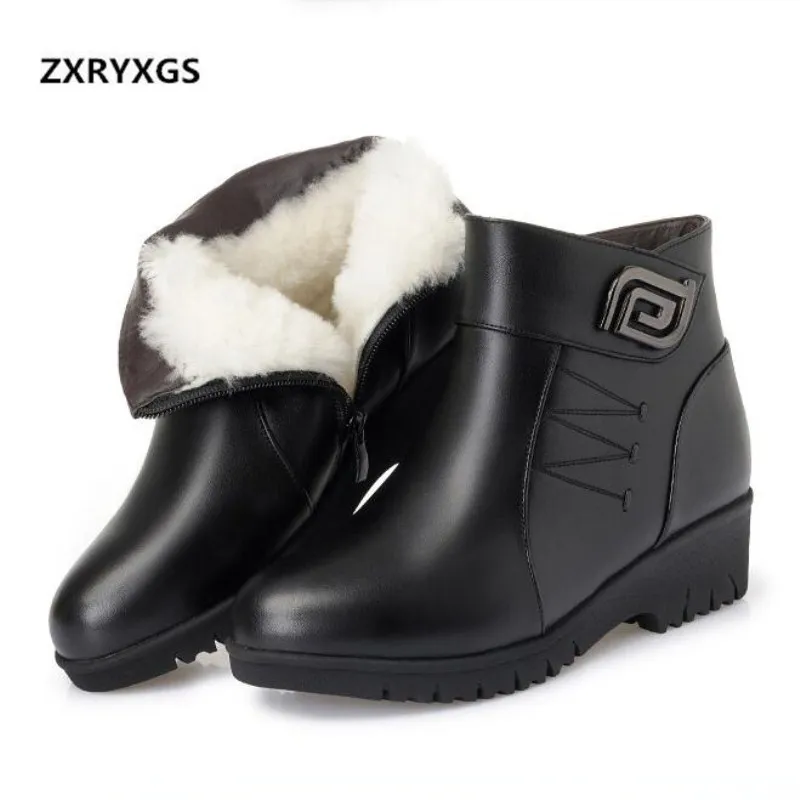 2018 New Black Cow Leather Shoes Comfort Winter Snow Boots Women Large Size Ankle Boots Non-slip Flat Shoes Woman Martin Boots
2018 New Black Cow Leather Shoes Comfort Winter Snow Boots Women Large Size Ankle Boots Non-slip Flat Shoes Woman Martin Boots