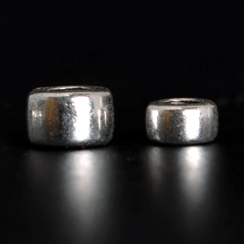 100 PCS 5mm 6mm 7mm Vintage Metal Alloy Antique Silver Color Spacer Beads Hole Beads Nepal Beads DIY Parts For Jewelry Making
100 PCS 5mm 6mm 7mm Vintage Metal Alloy Antique Silver Color Spacer Beads Hole Beads Nepal Beads DIY Parts For Jewelry Making