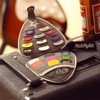 1 PCS Guitar Picks case coin purse Black With 24 Guitar Picks and 1pcs Holder Different Thickness 0.46 0.71 0.81 0.96 1.2mm 
1 PCS Guitar Picks case coin purse Black With 24 Guitar Picks and 1pcs Holder Different Thickness 0.46 0.71 0.81 0.96 1.2mm