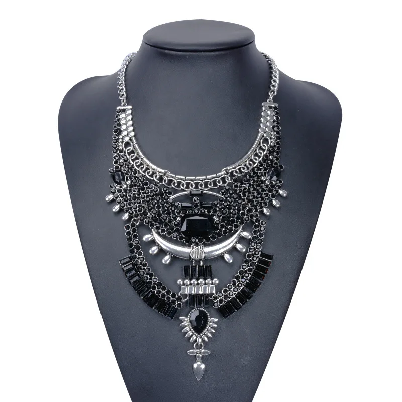 Luxury fashion retro exaggerated full gem chain elaborate pendant banquet party vitage chain woman necklace
Luxury fashion retro exaggerated full gem chain elaborate pendant banquet party vitage chain woman necklace