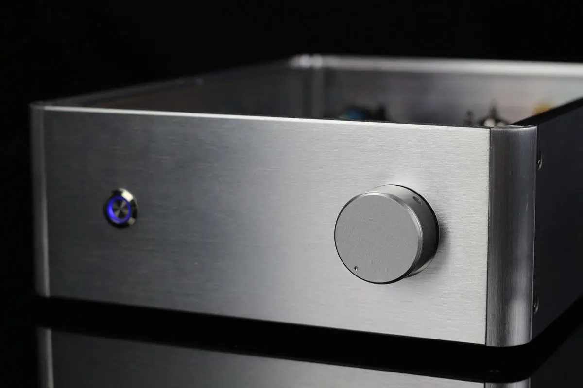 ZEROZONE Finished PRT-06A 12AX7 +12AT7 Tube preamplifier base on MATISSE preamp L7-29
ZEROZONE Finished PRT-06A 12AX7 +12AT7 Tube preamplifier base on MATISSE preamp L7-29