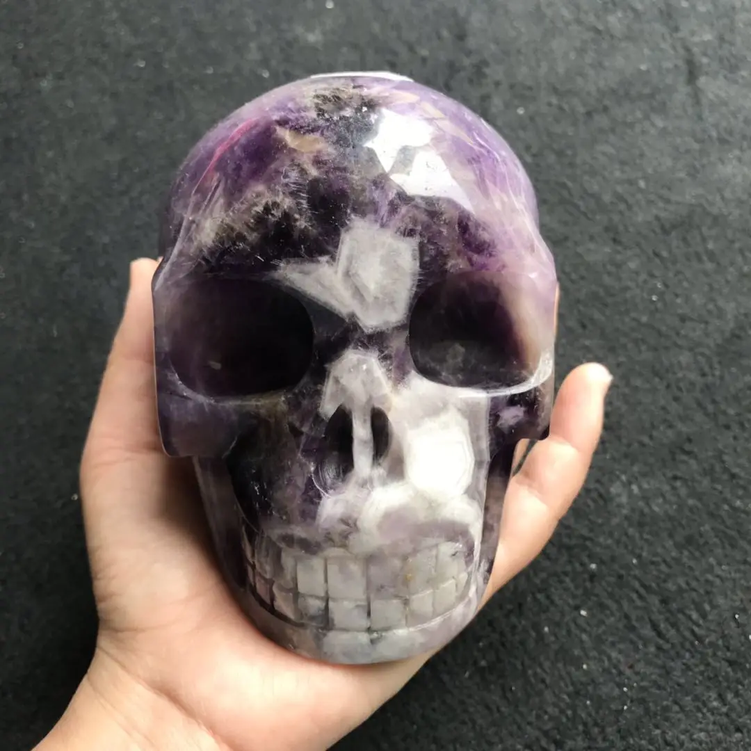 4.5" Unique Hand Carved Chervon Amethyst Quartz Healing Crystal Skull Head Reiki Decoration 1.4kg JM
4.5" Unique Hand Carved Chervon Amethyst Quartz Healing Crystal Skull Head Reiki Decoration 1.4kg JM