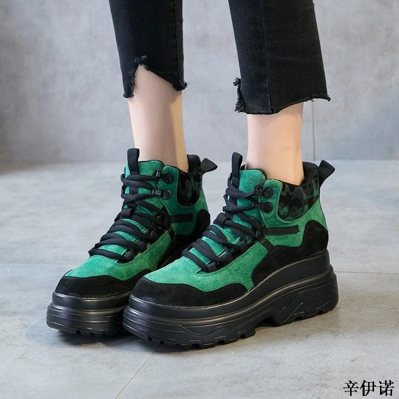 2019 New Shoes Sneakers Women Cow Leather Lady Casual Shoes Ribbon Leisure Shoes Platform Wedges Heel 8 cm Girl Shoes
2019 New Shoes Sneakers Women Cow Leather Lady Casual Shoes Ribbon Leisure Shoes Platform Wedges Heel 8 cm Girl Shoes