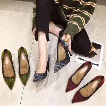 2018 autumn and winter new pointed sexy rabbit fur with single shoes wild fresh comfortable high heels.
2018 autumn and winter new pointed sexy rabbit fur with single shoes wild fresh comfortable high heels.