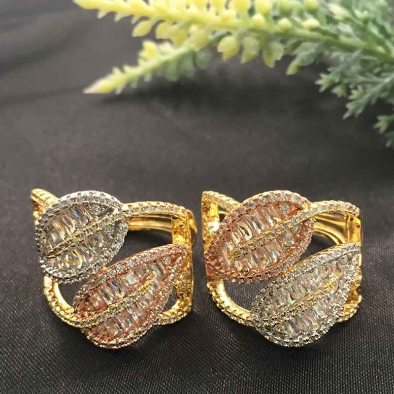 Lanyika Fashion Jewelry Exquisite Stylish Artistic Vivid leaf Earrings Full Micro inlay Micro Plated Banquet Popular Best Gift
Lanyika Fashion Jewelry Exquisite Stylish Artistic Vivid leaf Earrings Full Micro inlay Micro Plated Banquet Popular Best Gift