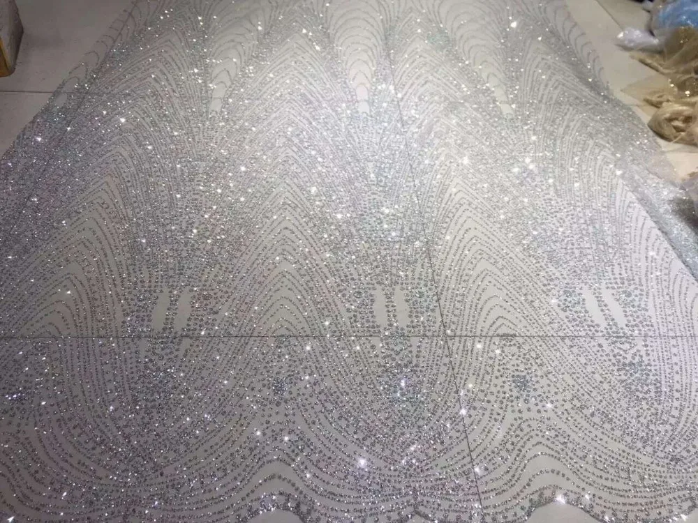 Shining silver African Tulle Lace Fabric Latest African French Lace Fabric sparkle New arrival guipure lace fabric with glitter
Shining silver African Tulle Lace Fabric Latest African French Lace Fabric sparkle New arrival guipure lace fabric with glitter