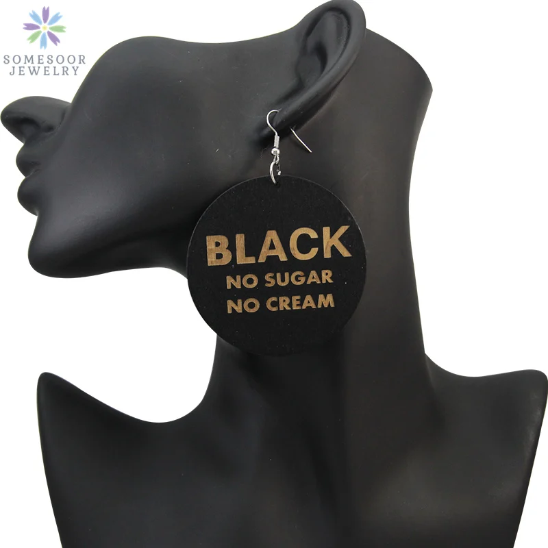 SOMESOOR Big Carved Afican Saying Wood Drop Earrings Black NO SUGAR NO CREAM Afrocentric Personalized Ear Jewelry For Women Gift
SOMESOOR Big Carved Afican Saying Wood Drop Earrings Black NO SUGAR NO CREAM Afrocentric Personalized Ear Jewelry For Women Gift