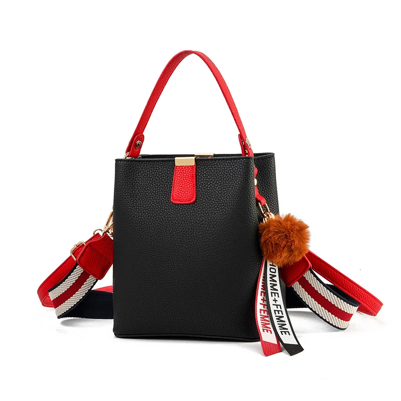 New Design Women Shoulder Bag Fashion Tassel Hairball Handbags High Quality PU Leather Women's Totes Shopping Bag Bolsa Feminin
New Design Women Shoulder Bag Fashion Tassel Hairball Handbags High Quality PU Leather Women's Totes Shopping Bag Bolsa Feminin
