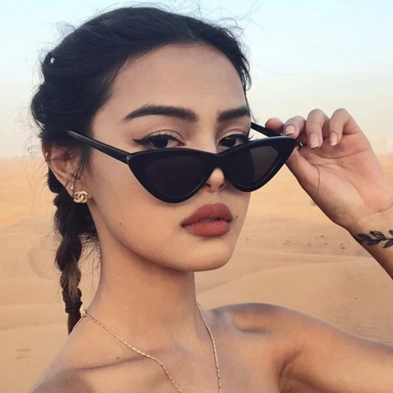 Cat Eye Sunglasses Women 2018 New Fashion Triangle Small Size Frame Eyewear Reb Blue Green Lens Sun Glasses UV400
Cat Eye Sunglasses Women 2018 New Fashion Triangle Small Size Frame Eyewear Reb Blue Green Lens Sun Glasses UV400