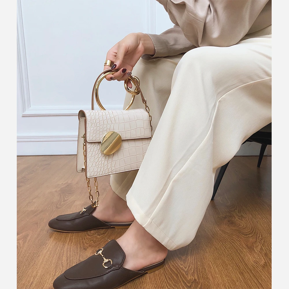 Simple Women Messenger Bags Chain Women's Bags Designer Flap Bag Fashion Shoulder Bag Female solid PU Leather Handbags 523
Simple Women Messenger Bags Chain Women's Bags Designer Flap Bag Fashion Shoulder Bag Female solid PU Leather Handbags 523