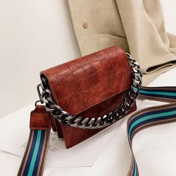 European Fashion Female Square Bag Quality PU Leather Women's Designer Handbag Rivet Lock Chain Shoulder Messenger bags qq139
European Fashion Female Square Bag Quality PU Leather Women's Designer Handbag Rivet Lock Chain Shoulder Messenger bags qq139