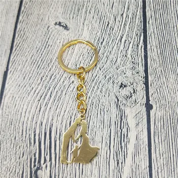 New Family Keychain Stainless Steel Lovers Couple Kiss Pendant Keychain Parents Hands with Boy Keychain Figure Jewellery
New Family Keychain Stainless Steel Lovers Couple Kiss Pendant Keychain Parents Hands with Boy Keychain Figure Jewellery